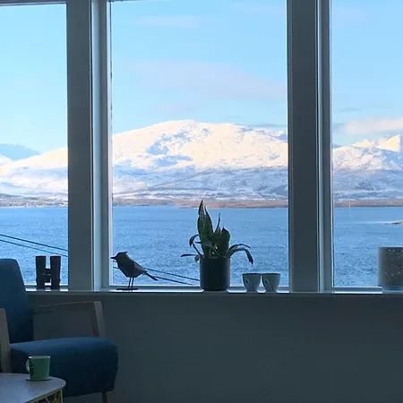 Big House With A Wonderful View * Tromsø